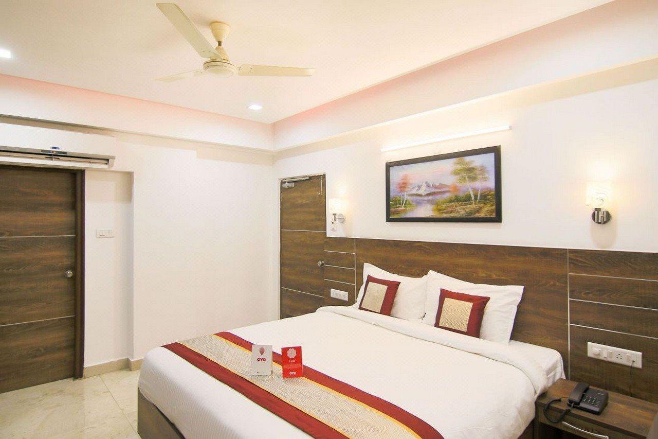 Oyo 9647 Hotel Mvv Bhavan 비사카파트남 외부 사진